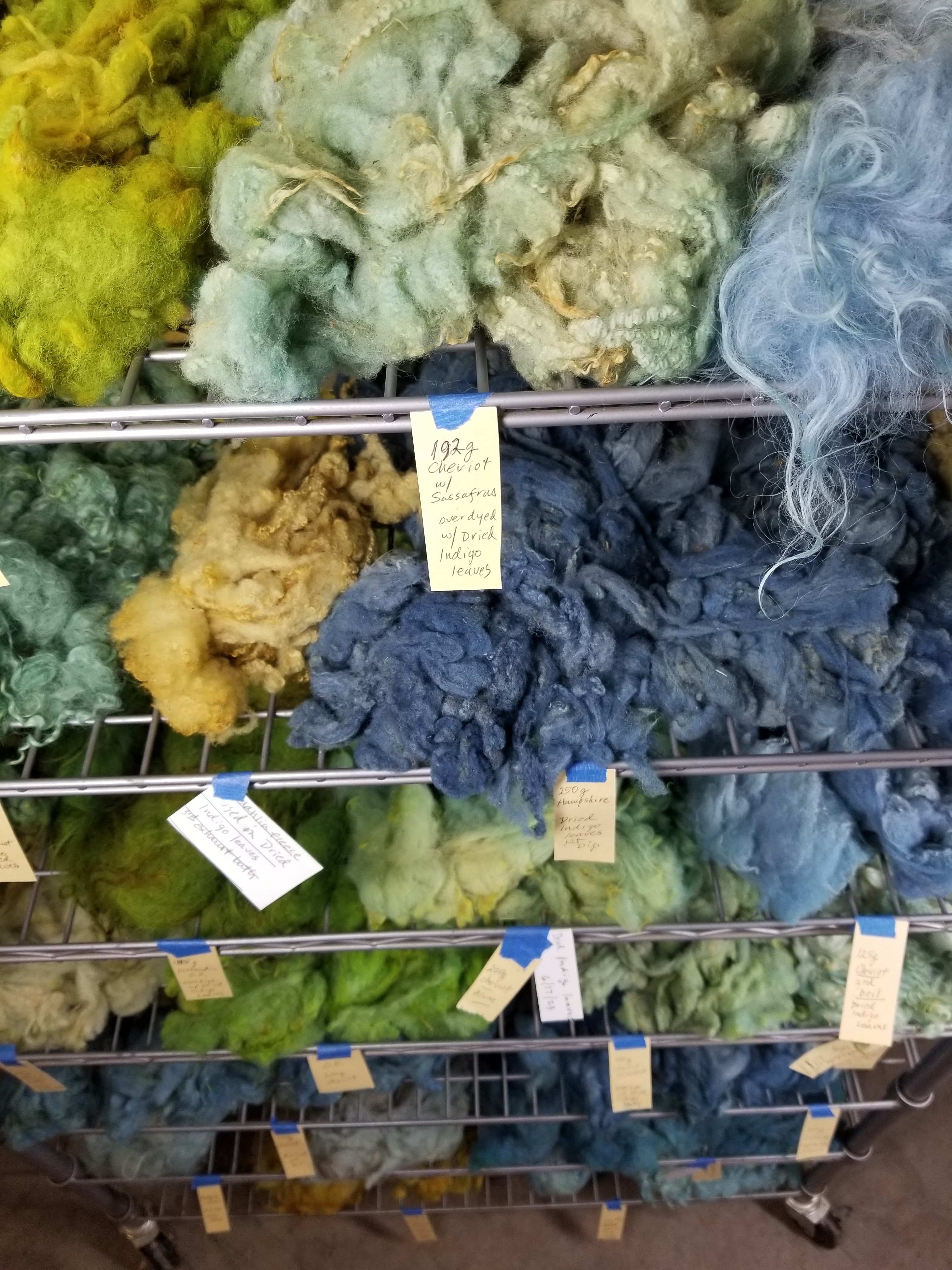 Wool dyed from Natural Plant